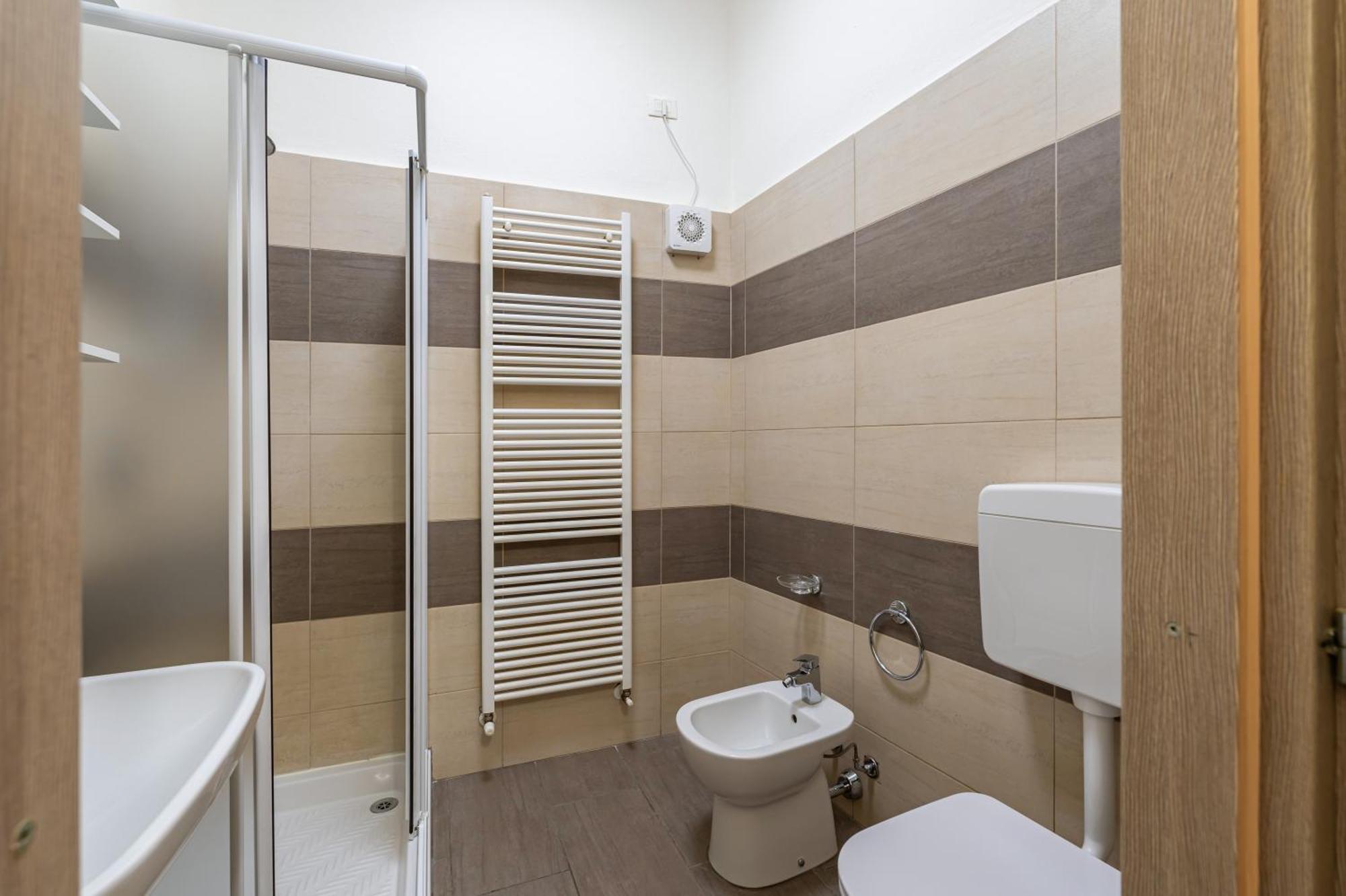Casa San Faustino - Brescia Citycenter - By Host4U Exteriör bild
